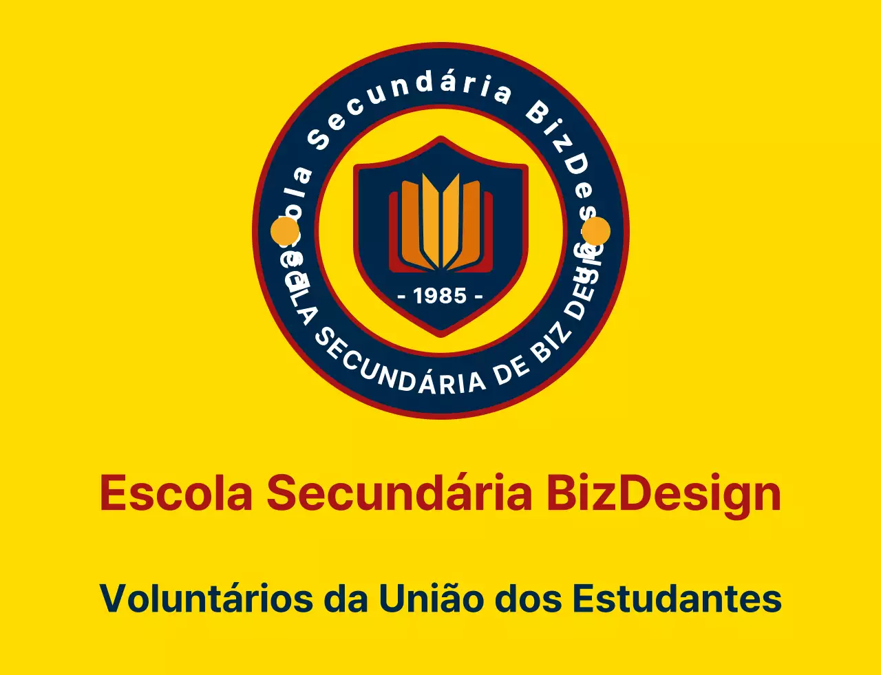 Símbolo de escudo simples e limpo e estilo de combinação de logótipo de emblema em amarelo e azul-marinho-vermelho Organização de serviços governamentais para estudantes do ensino secundário