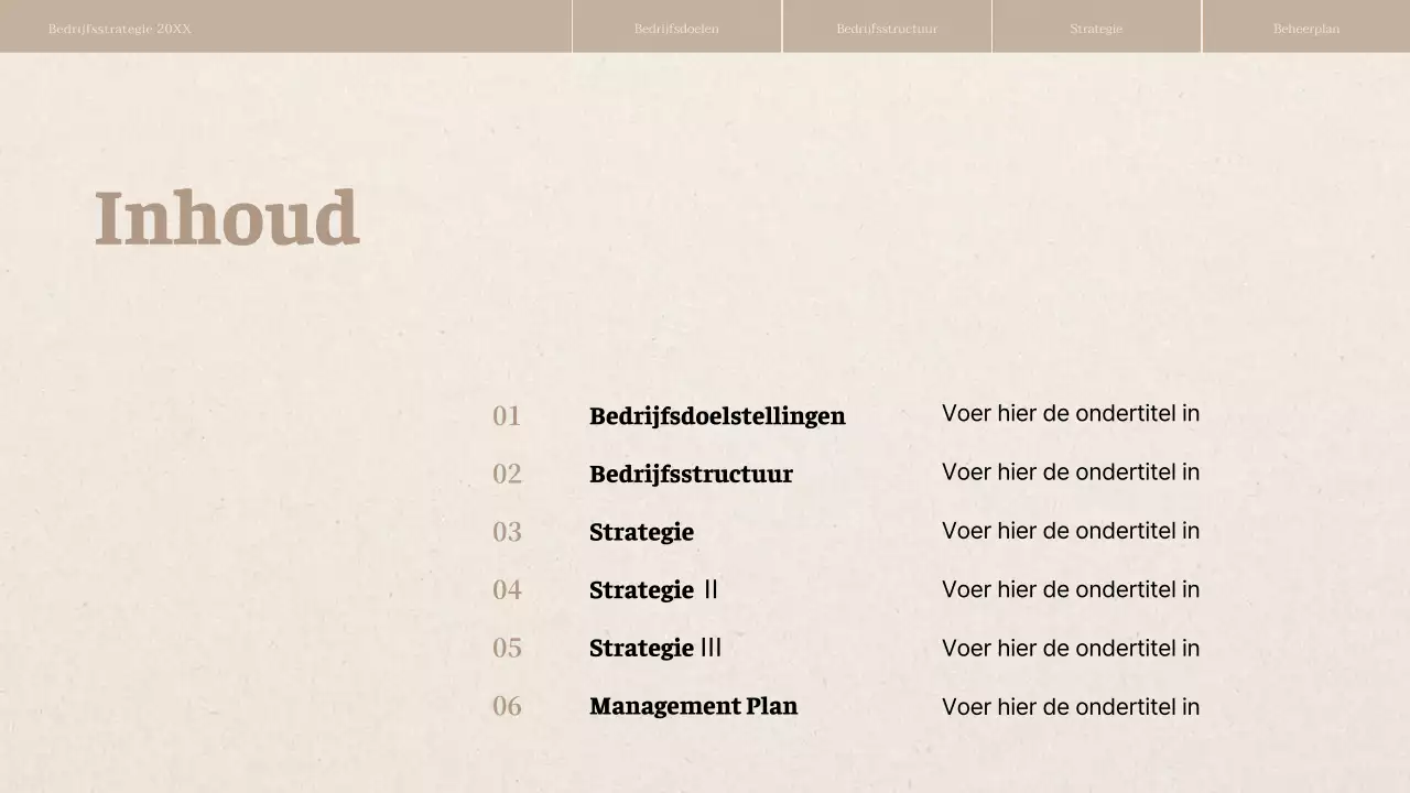 Rapport over bedrijfsstrategie met beige papiertextuur