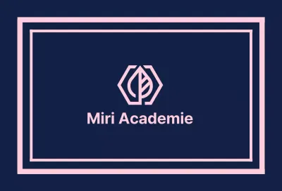 Gakuen Academy Valkyrie op een marineblauwe achtergrond met een roze randlijn