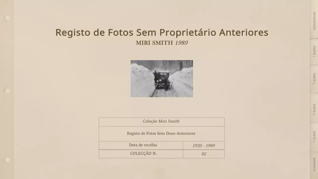 Uma publicação de álbum fotográfico retro de inspiração vintage em bege