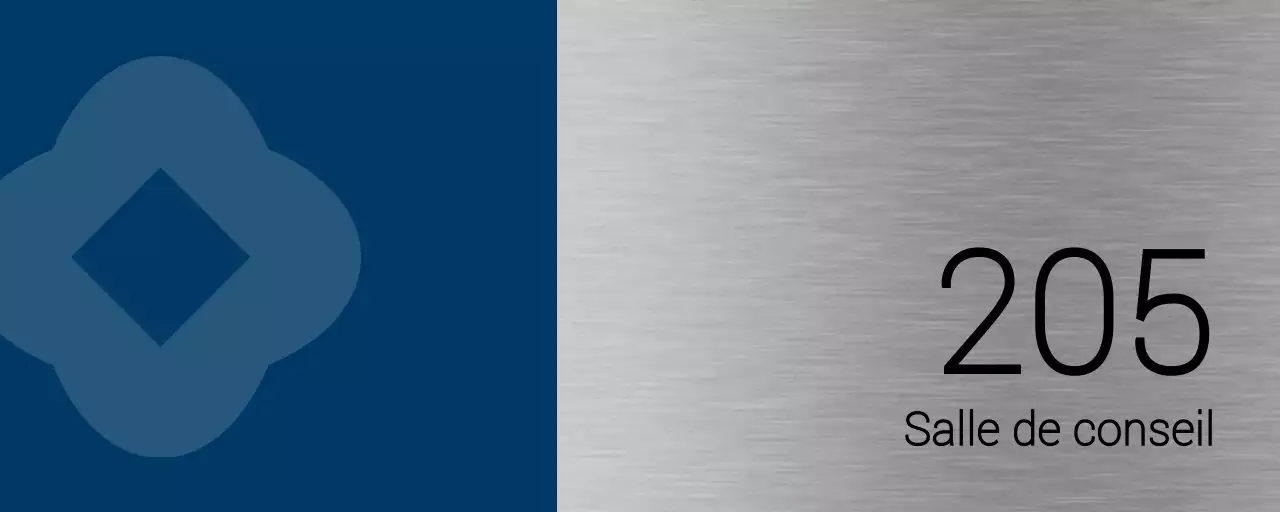 Noms des salles de classe de l'université avec de simples formes bleues et noires en guise d'accents