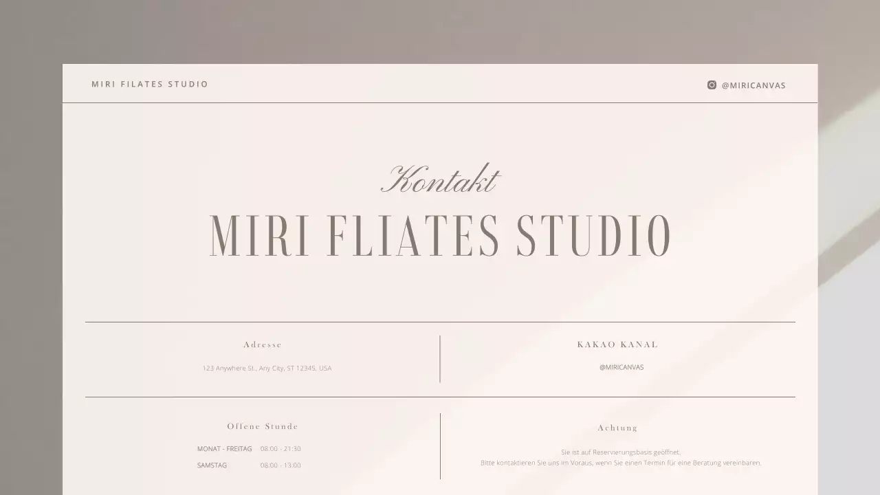 Eine moderne Einführung in Pilates in Beige und Braun