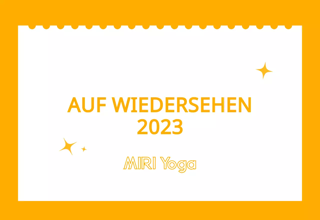 Orangefarbene Kalender zum Verschenken bei der Werbung für Ihr Yogastudio