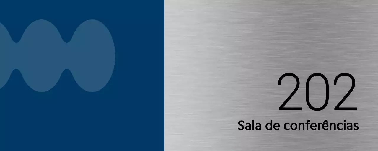 Nomes de salas de aula universitárias com formas simples em azul e preto como acentos