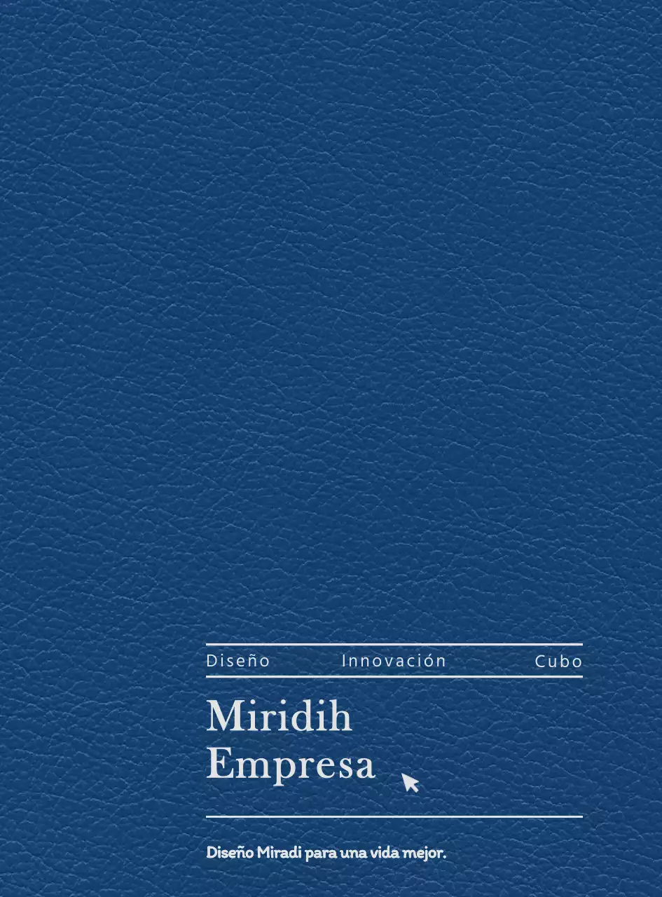 Portada de la agenda con el eslogan y el logotipo de su empresa de diseño