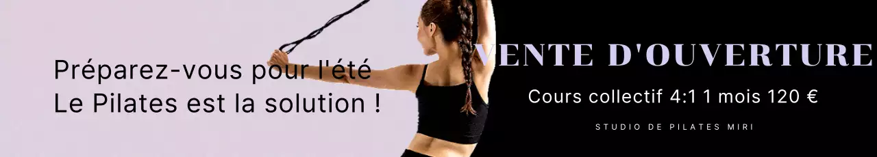 Offrez une réduction sur un cours de Pilates à message avec la photo d'une femme en mauve.