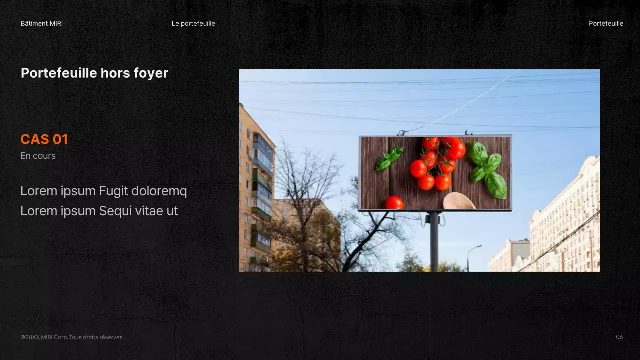 Un bâtiment noir et orange épuré, une publicité pour un produit en bref