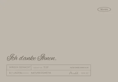 Danksagungsumschläge mit Text und Linien in gedeckten Farben