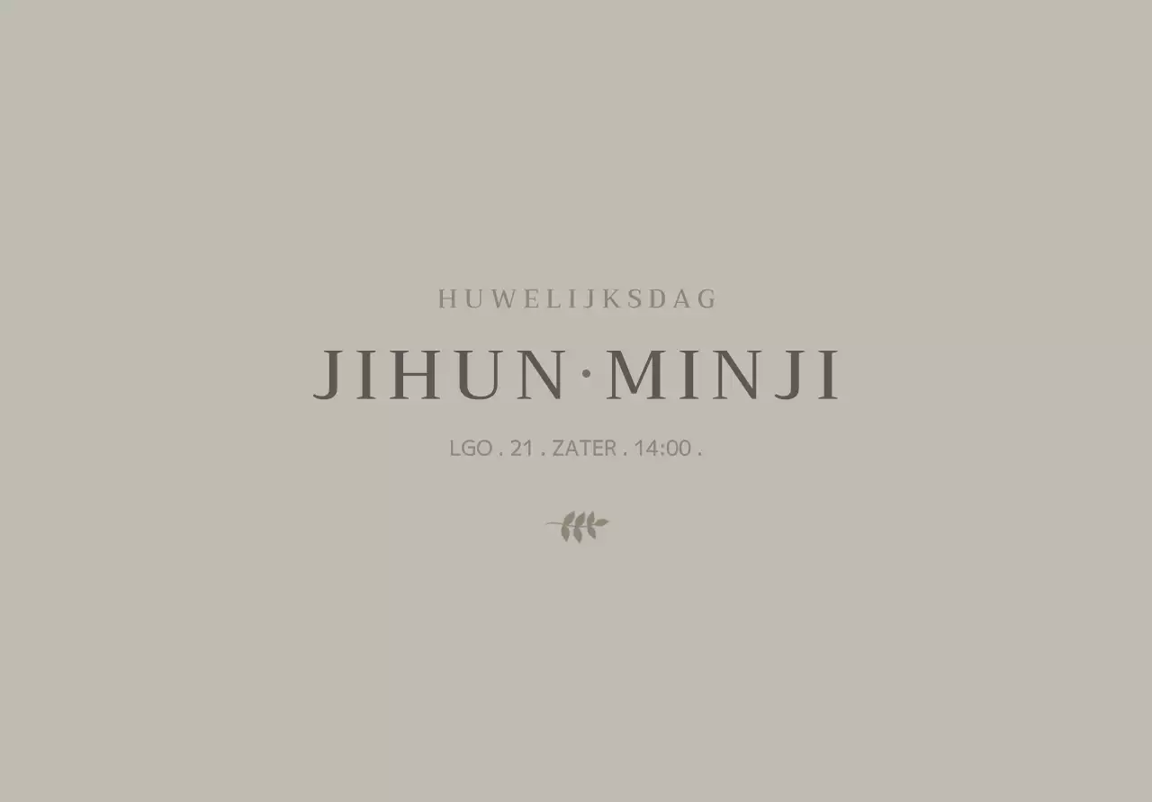 Enveloppen voor huwelijksuitnodigingen met een eenvoudig ontwerp met botanische illustraties in gedempte kleuren en de namen van de bruid en bruidegom.