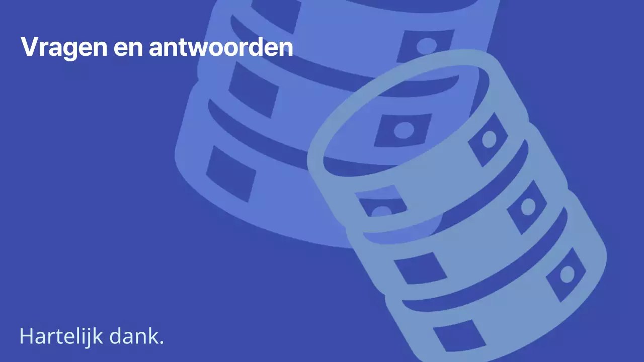 Schone prestatiebeoordelingspresentatie met blauw gemarkeerde vierkanten