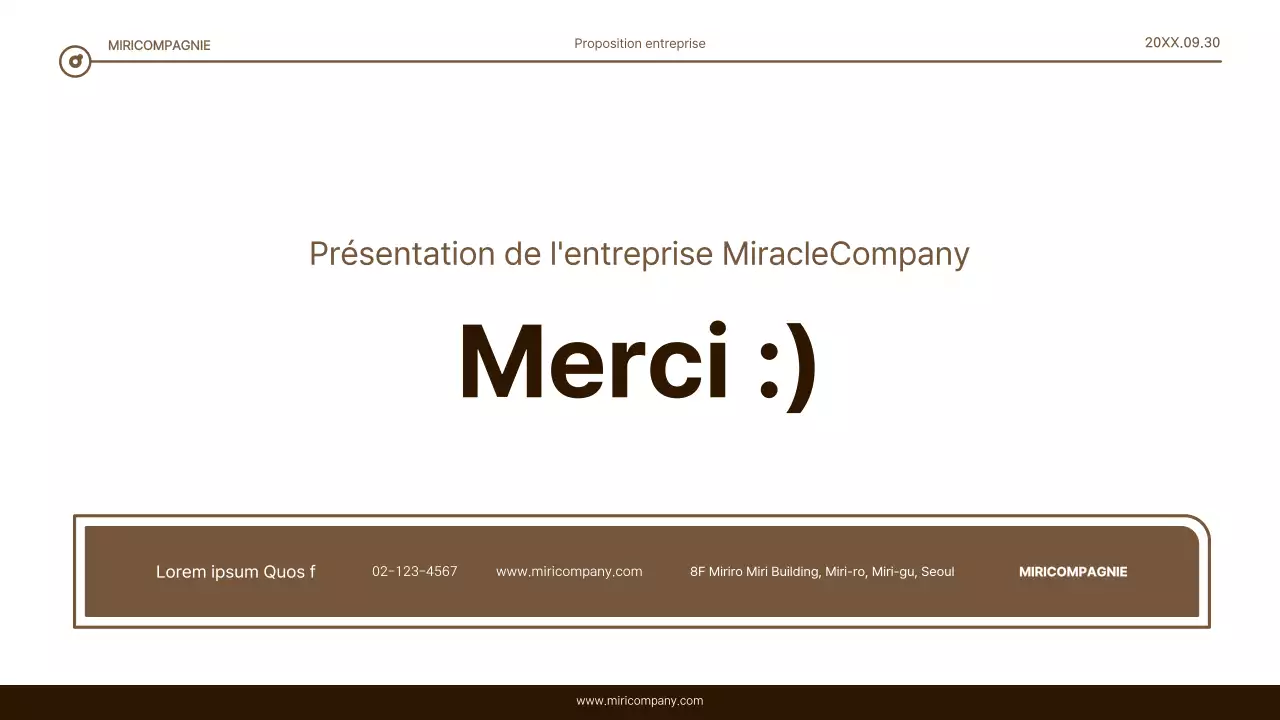 Rapport simple de mise en évidence du texte en marron et blanc