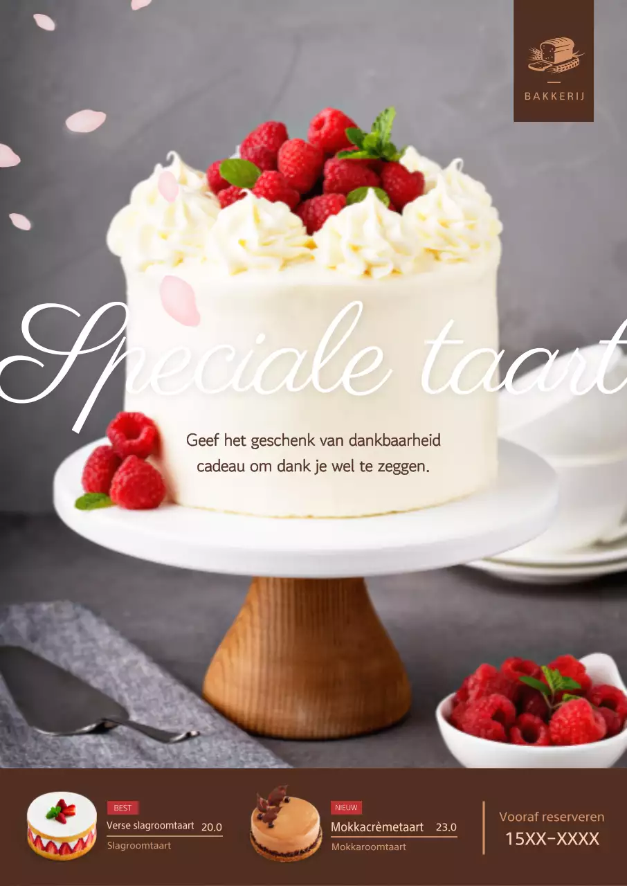 Aardbeientaart met grijze achtergrond