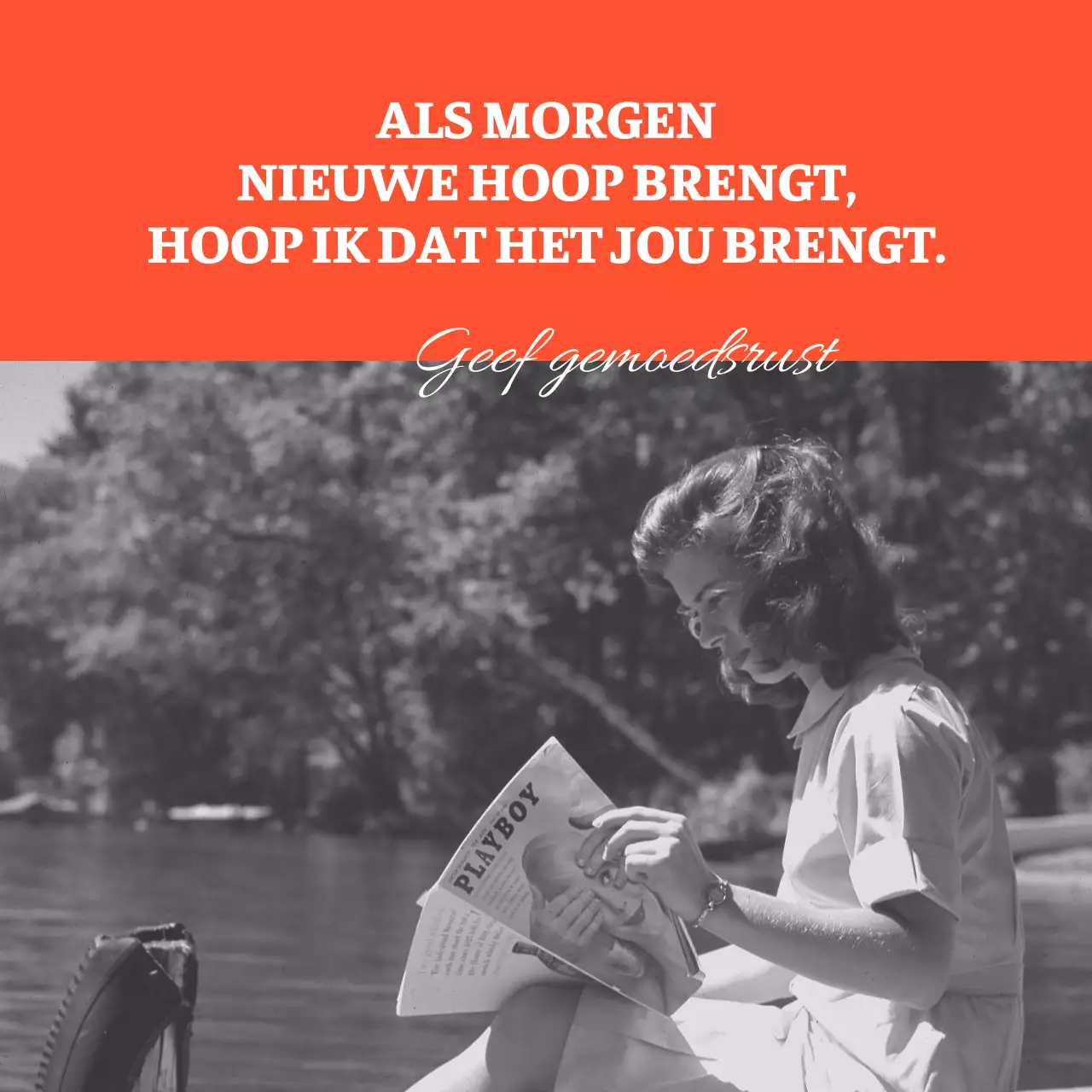 Sentimentele koopwaar met een vintage zwart-witfoto van een vrouw in oranje.