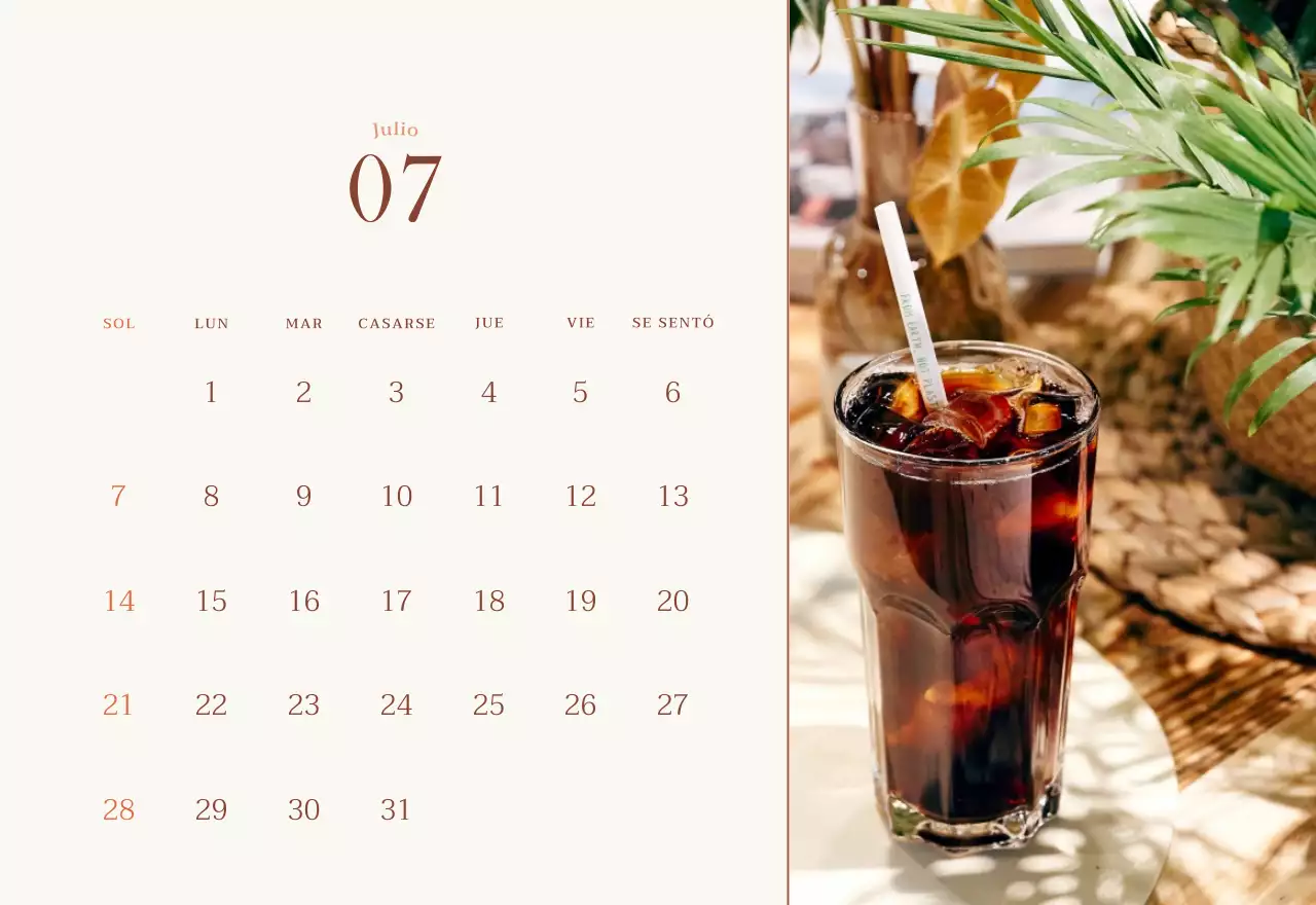 Emocionante diseño fotográfico de café en beige y marrón