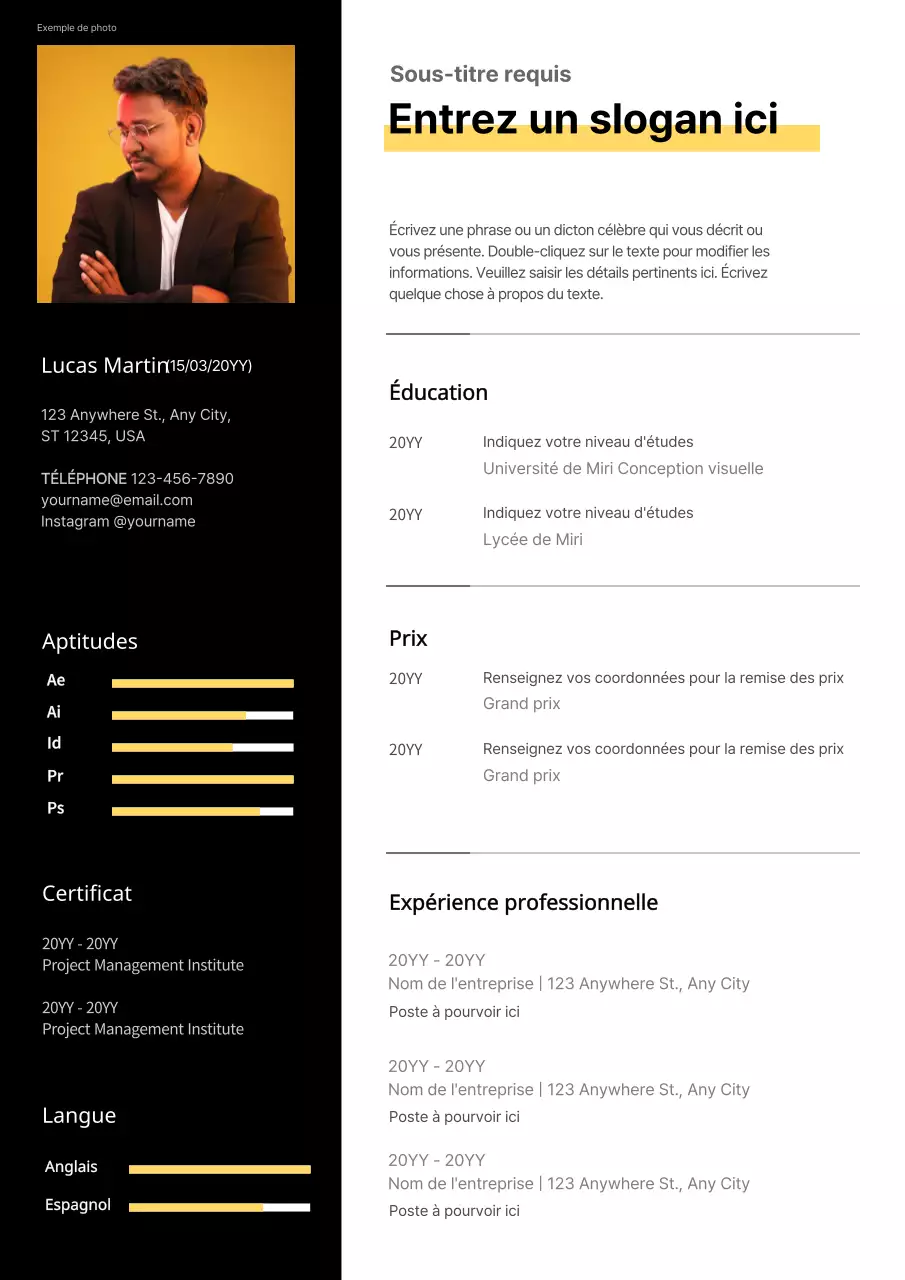 Un curriculum vitae propre, en noir et blanc