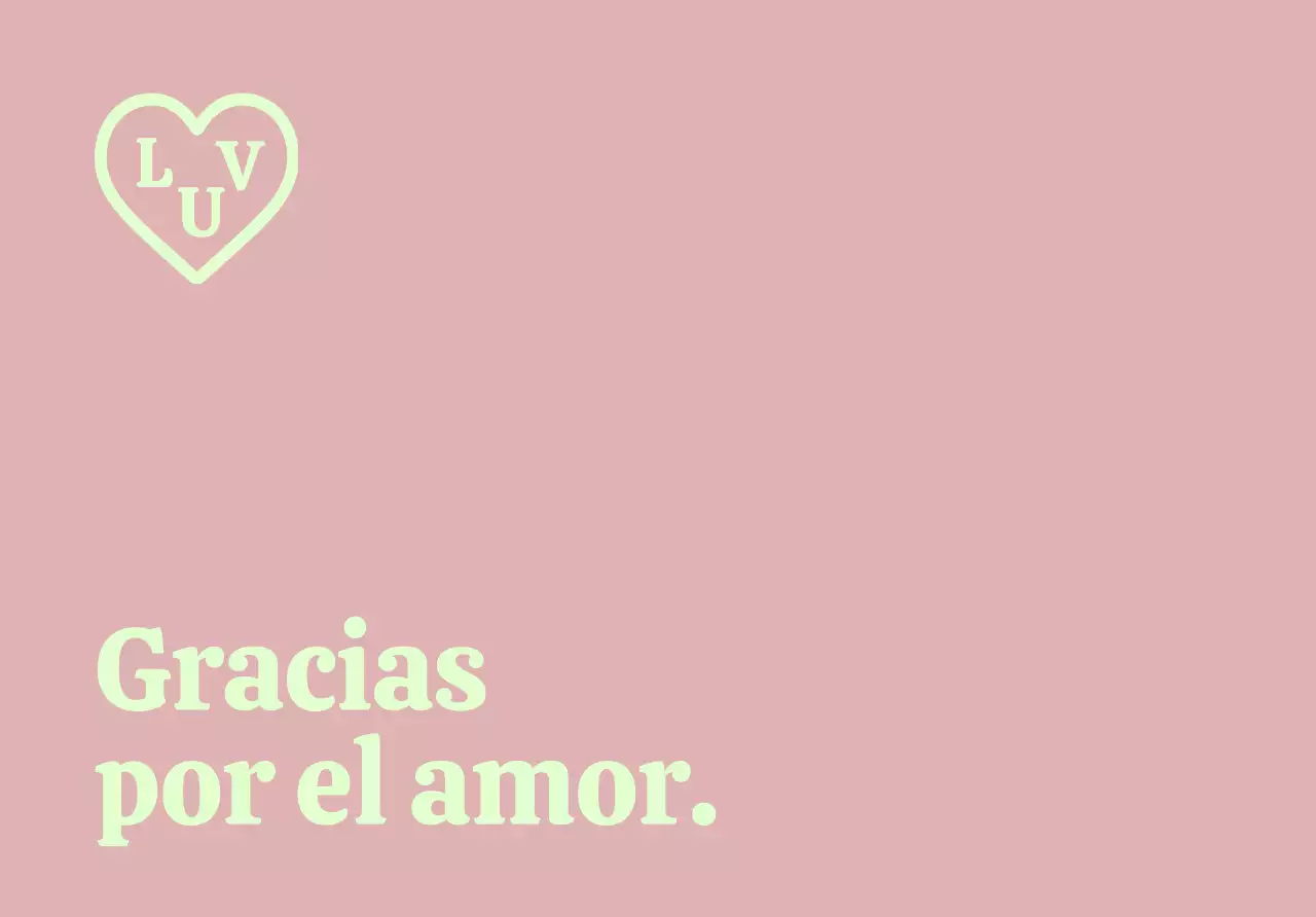 Un sencillo sobre de agradecimiento con texto e ilustración en forma de corazón.