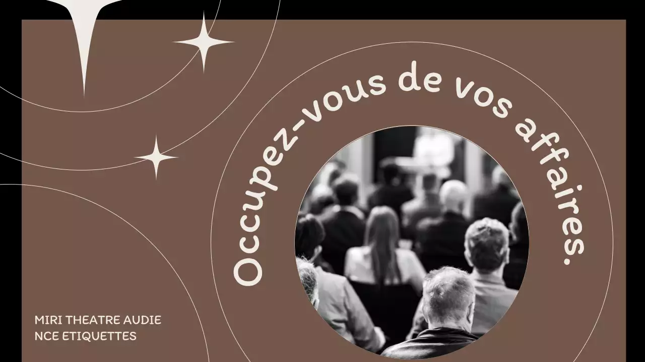 Étiquette propre aux concerts avec des cercles sur fond marron