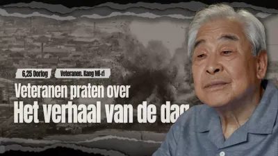 War 625 informatiegids met gescheurd papier concept