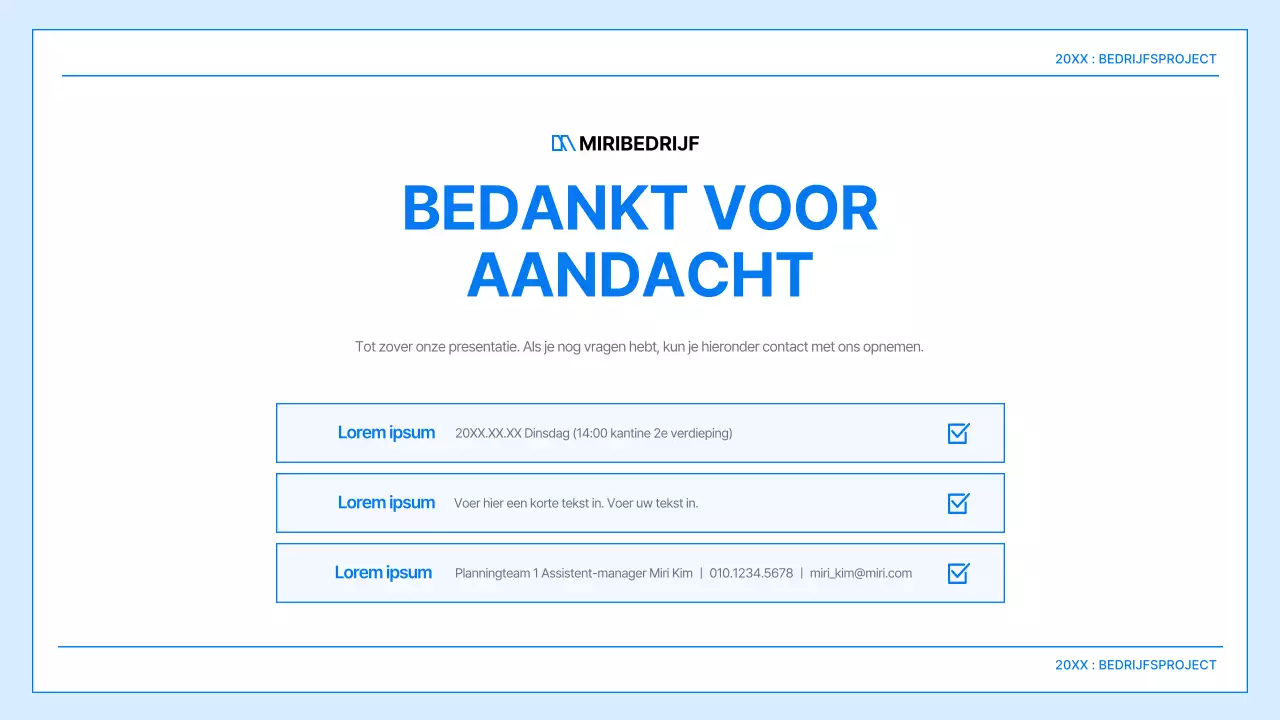 Een eenvoudig bedrijfsplan in wit en blauw