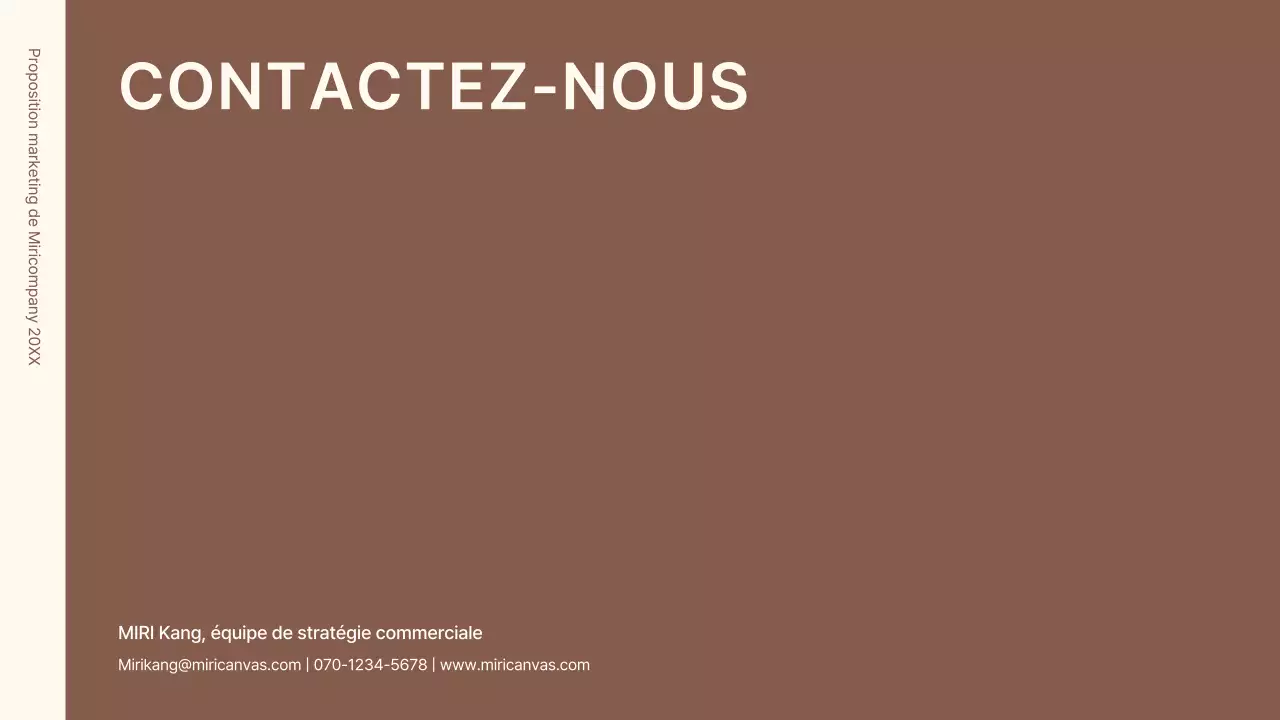 Un kit de concept d'entreprise avec des lignes minimalistes et simples en marron.
