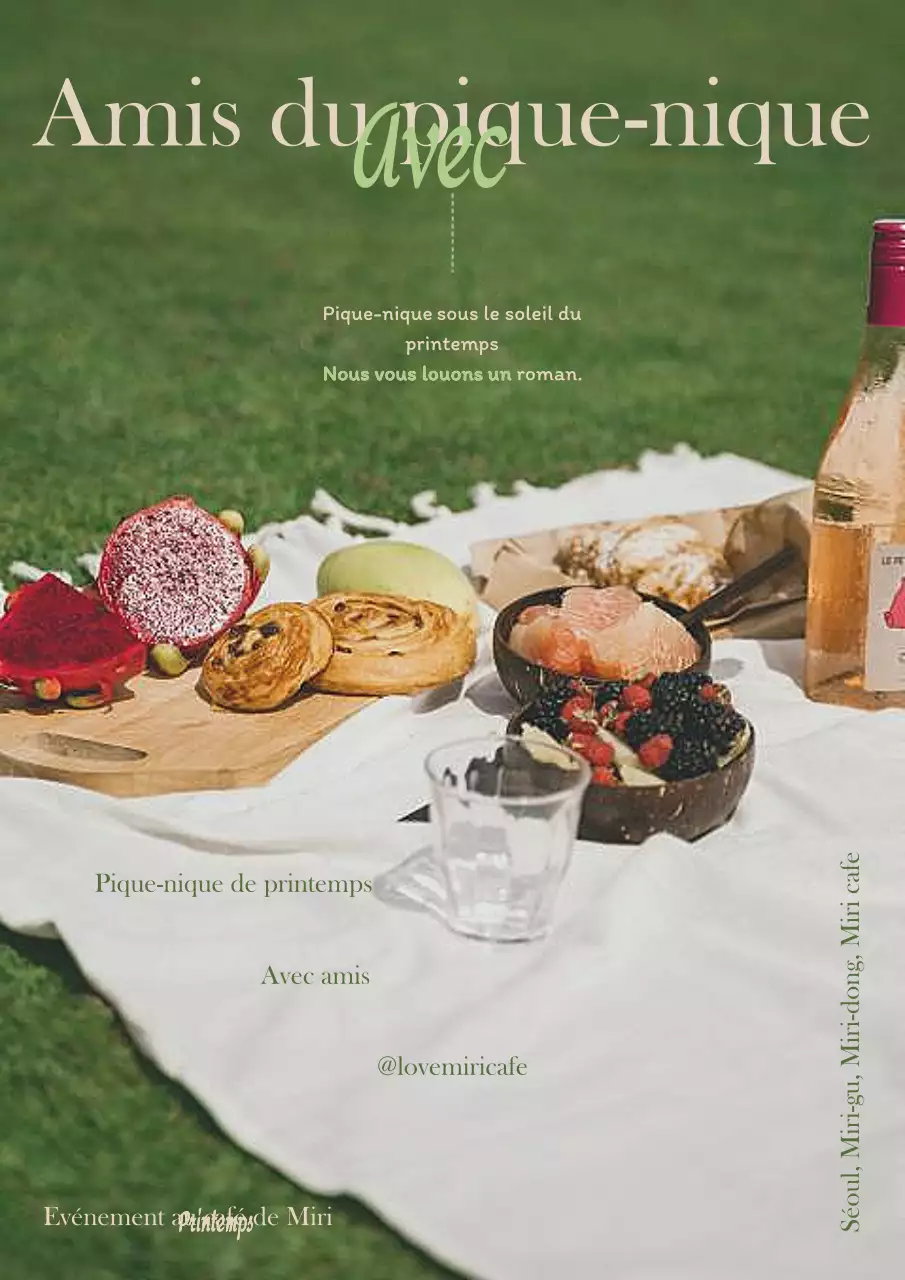 Pique-nique sur fond vert et herbeux