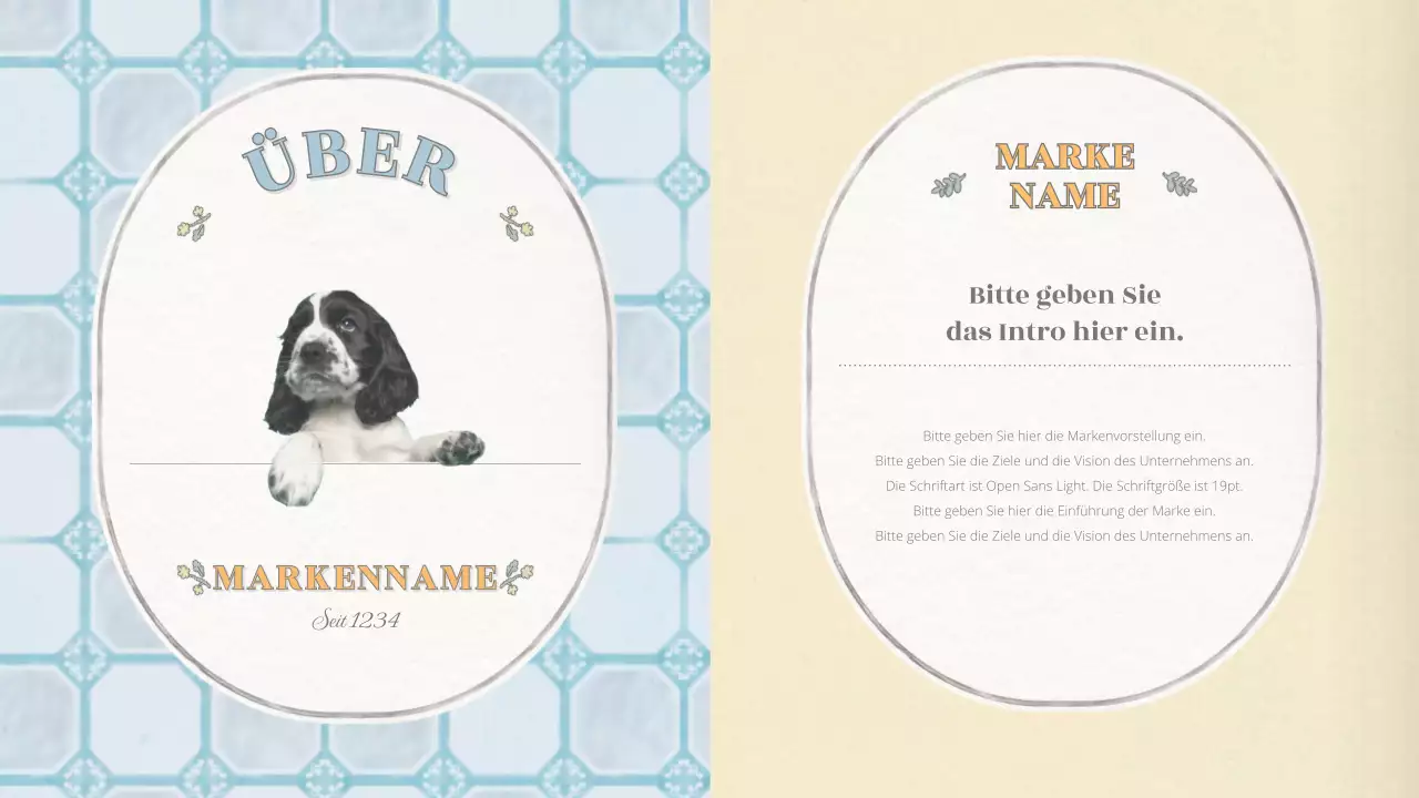 Emotionales konzeptionelles Grundlayout mit Vintage-Tapetenmuster in Beige und Hellblau