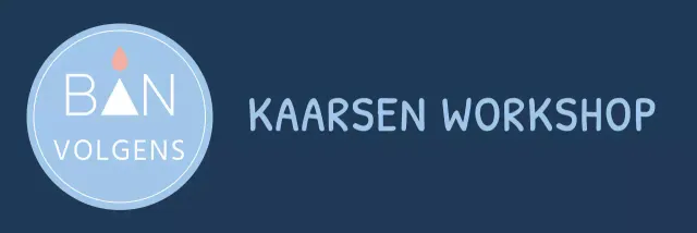 Eenvoudige moderne tekst logo stijl in lichtblauw en wit voor kaarsenwinkel personeel en ervaring