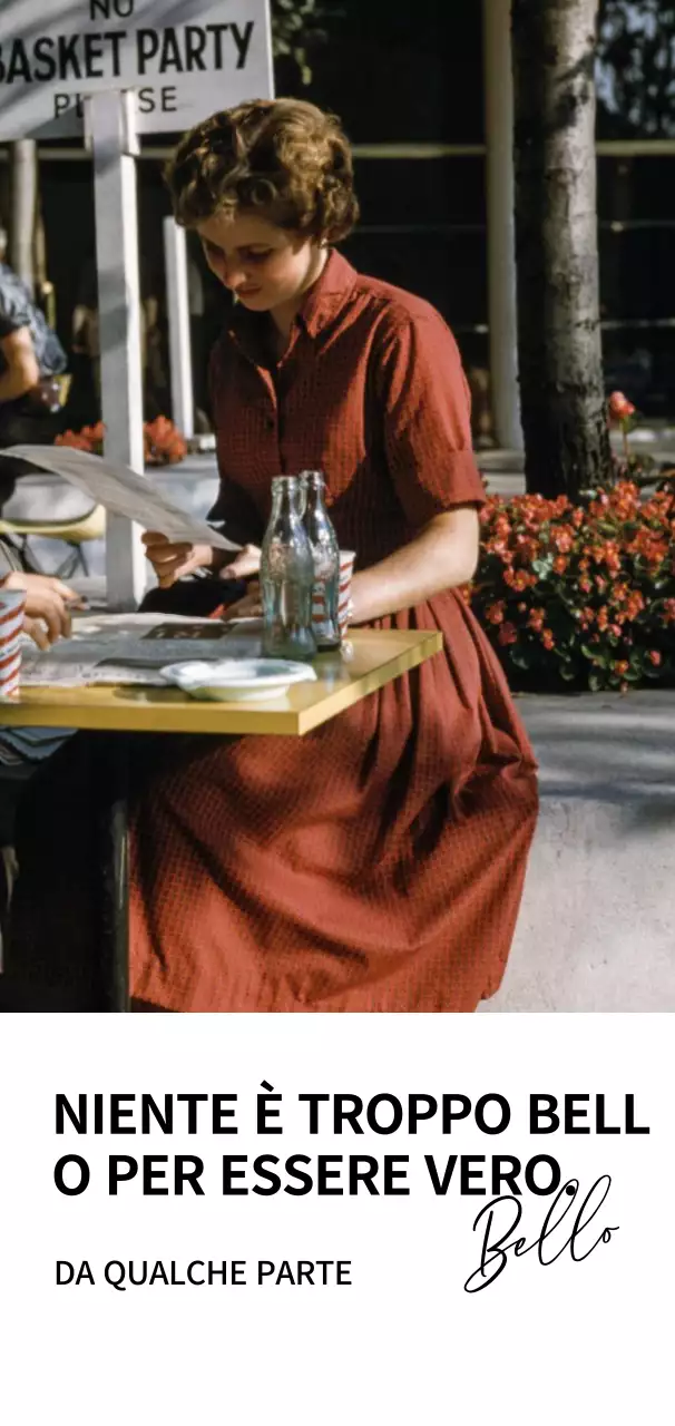 Merchandising semplice con testo nero e foto d'epoca