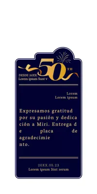 Una celebración sencilla y limpia en azul marino y dorado