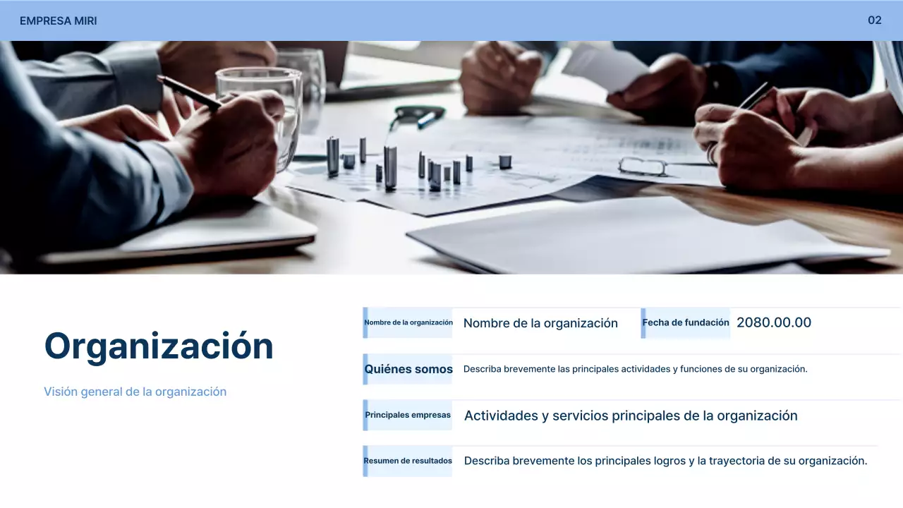 Descripción del formulario simple de solicitud de participación empresarial azul claro