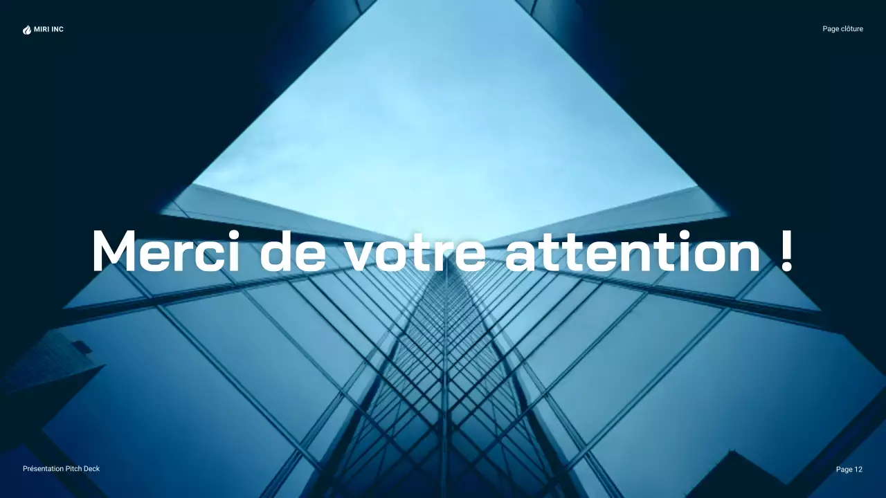 Présentation d'entreprise moderne de couleur bleue