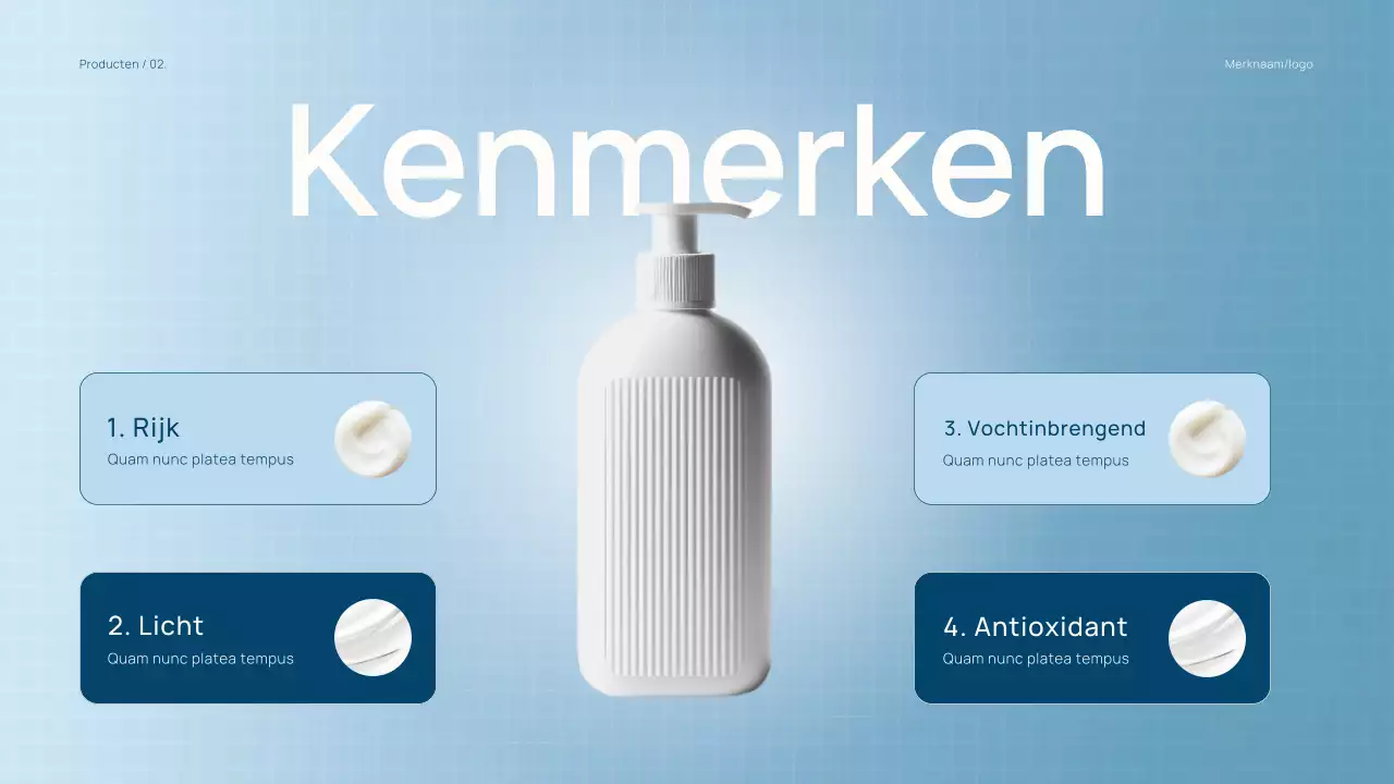 Trendy lichtblauwe catalogus schoonheidsproducten