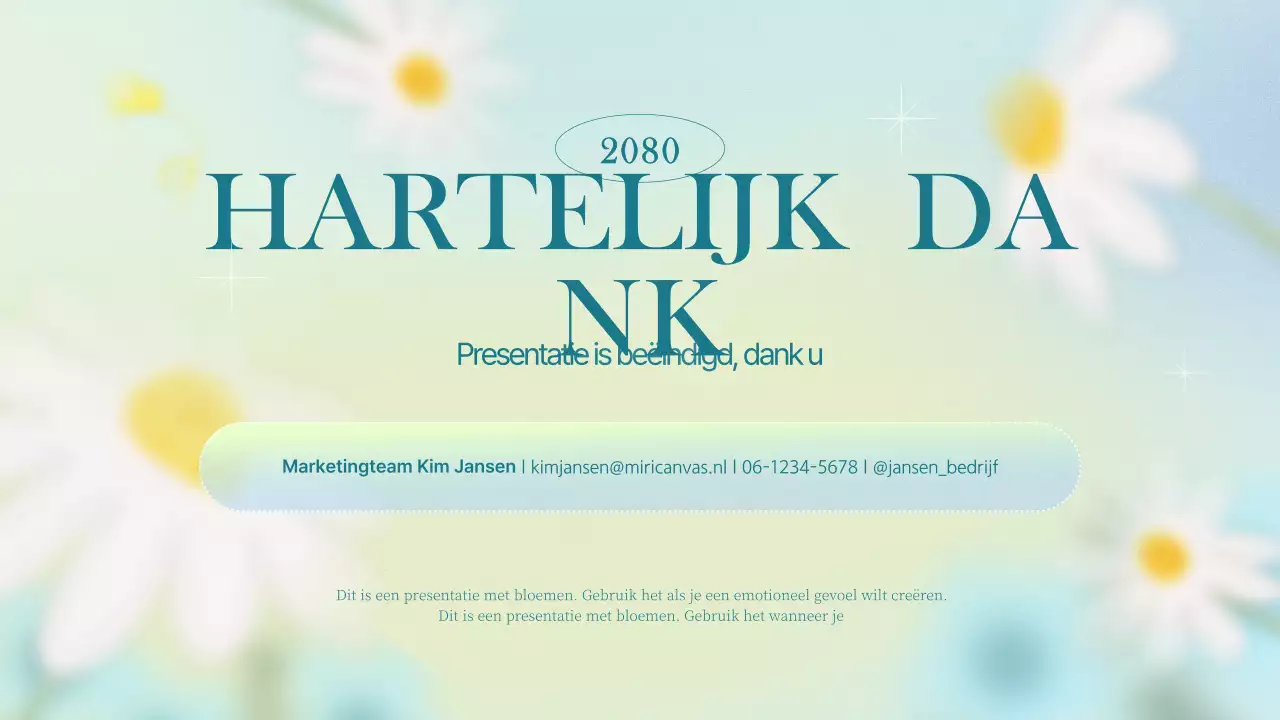 Eenvoudige bloemenmarketing in lichtblauw en chartreuse