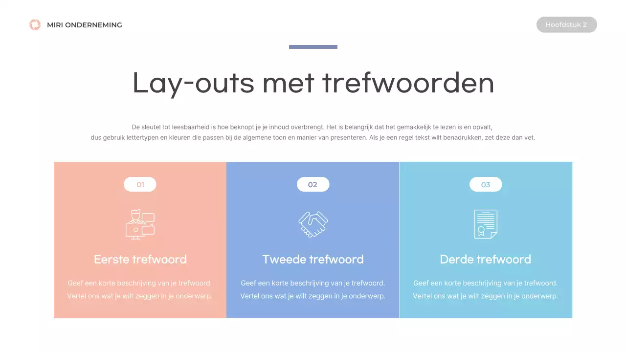 Prospectus met strakke vormen in blauw en roze