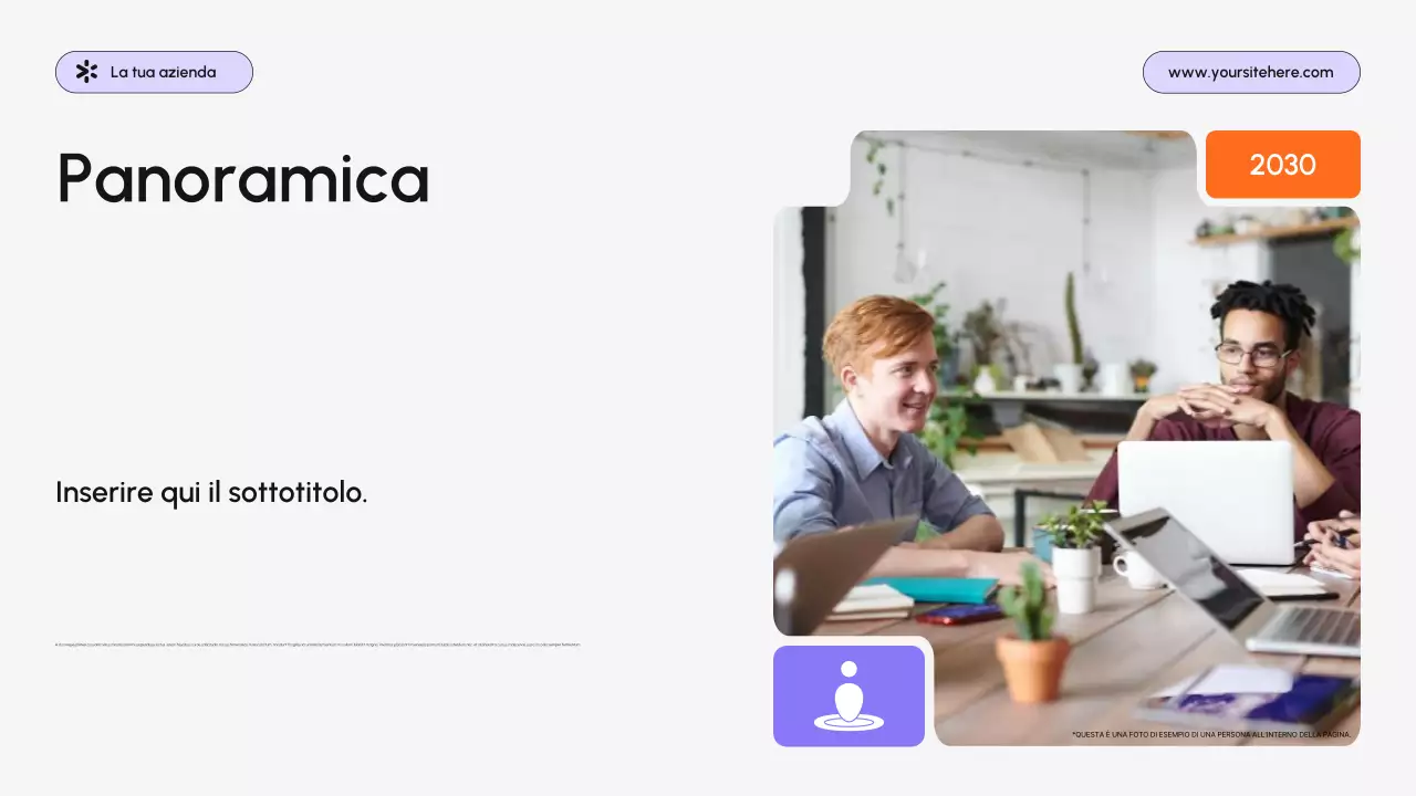 presentazione aziendale moderna di colore viola