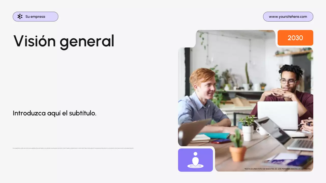 presentación de empresa moderna de color púrpura