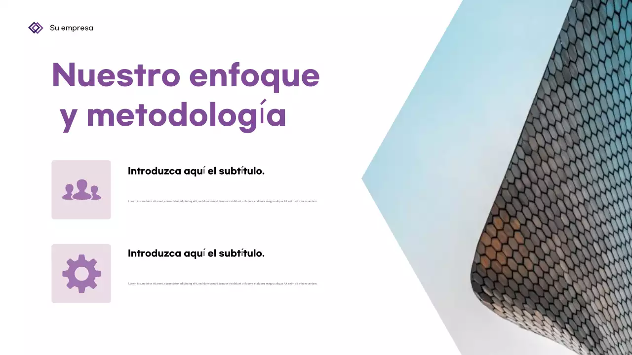 Presentación empresarial geométrica de color púrpura