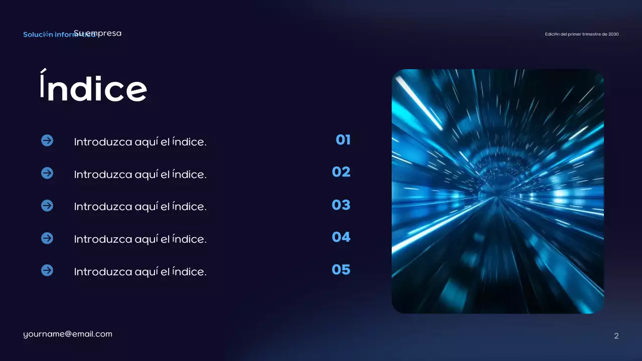 Blue Futuristic IT Presentación