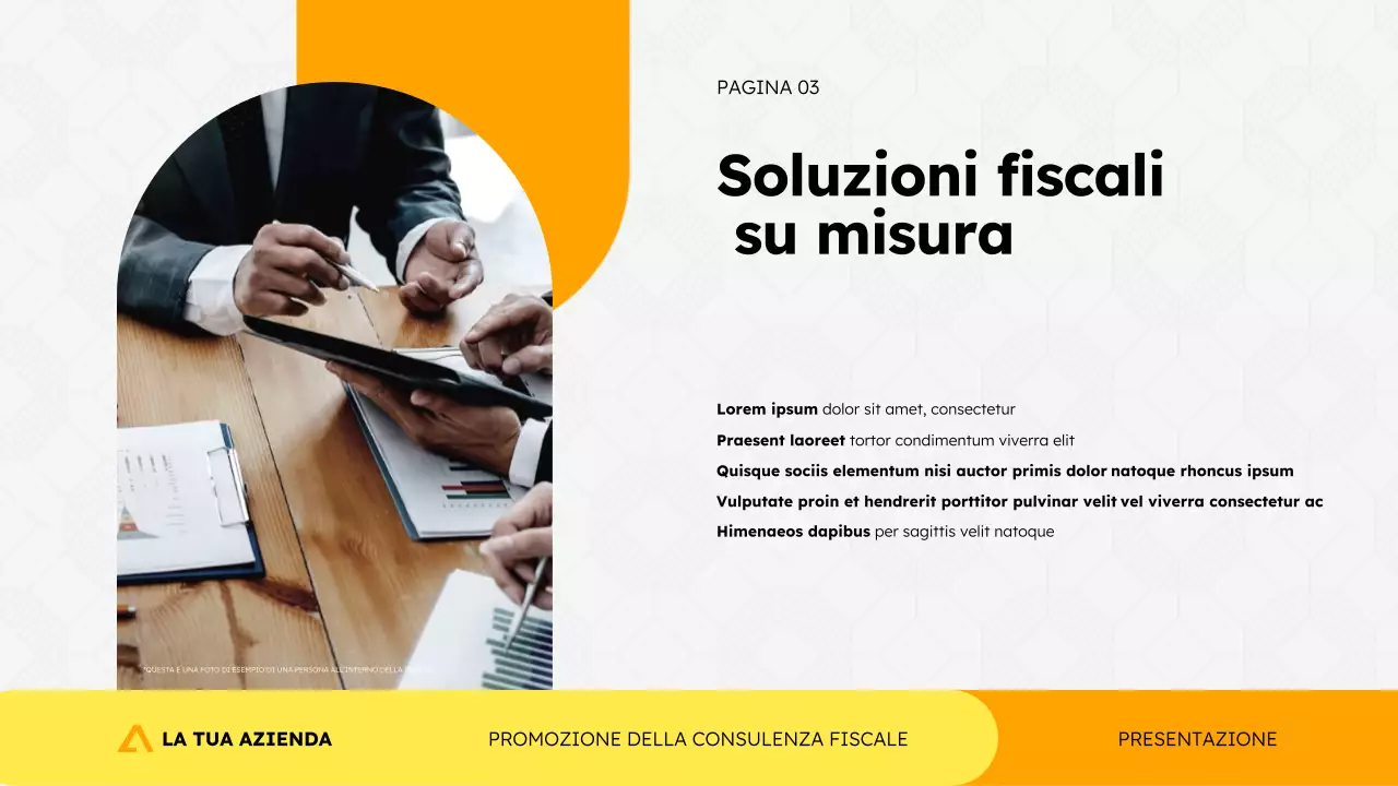 Modello di presentazione promozionale dell'agenzia di consulenza fiscale in stile geometrico moderno e semplice