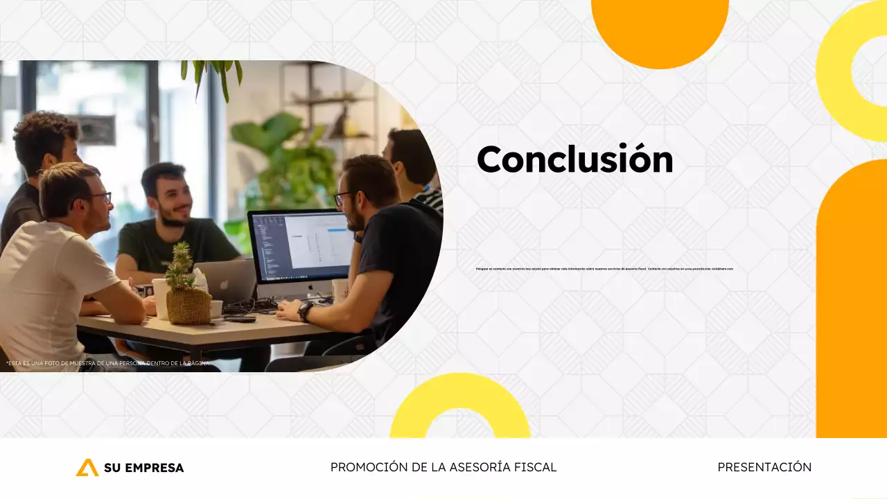 Plantilla de presentación de promoción de agencia de asesoría fiscal en estilo geométrico moderno y simple