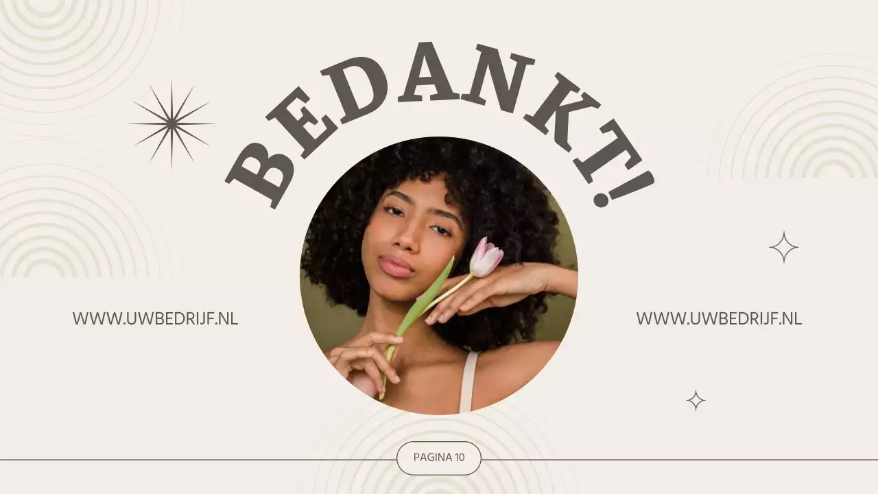 Beige Modern Cosmetics Bedrijf