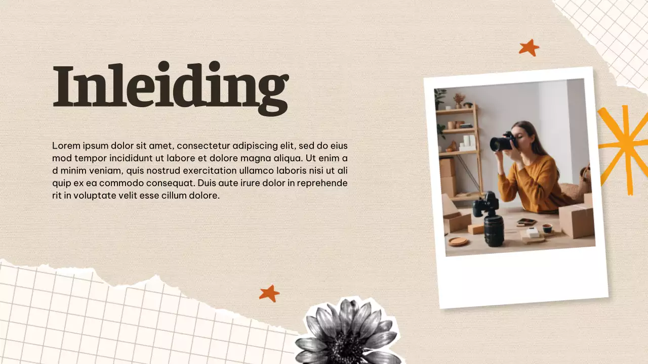 Beige Retro Creatief Portfolio