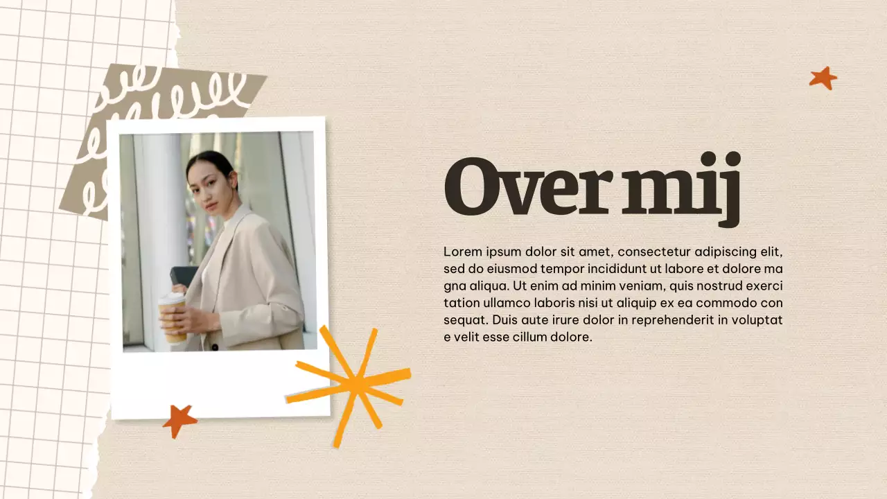 Beige Retro Creatief Portfolio