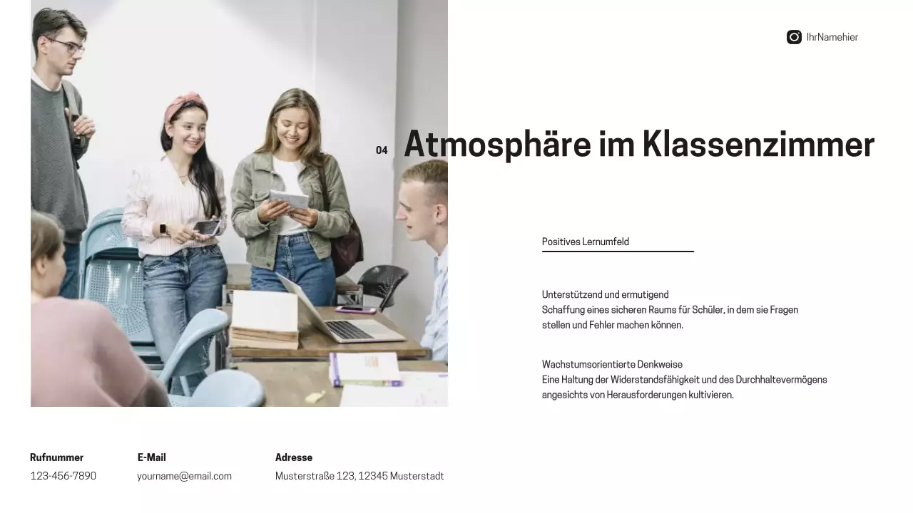 Schwarz-Weiß-Minimal-Mathe-Lehrer Einführung Klasse Material