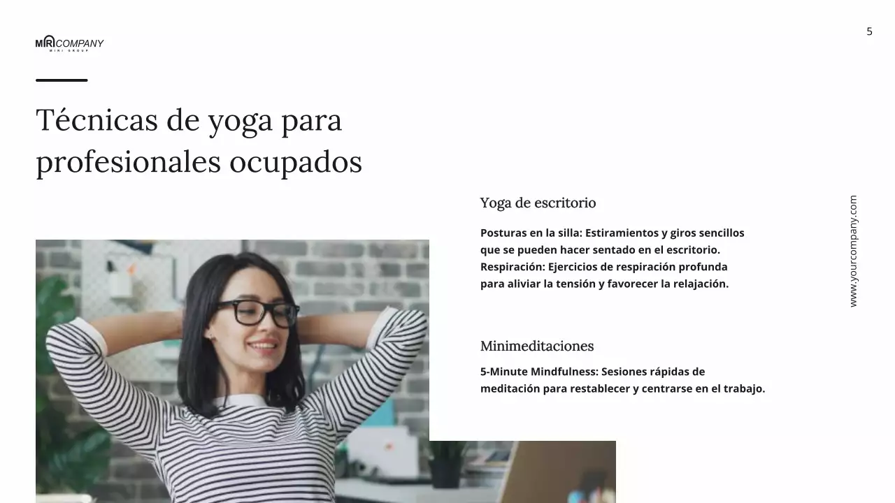 Instrucciones mínimas de yoga en blanco y negro para el bienestar diario