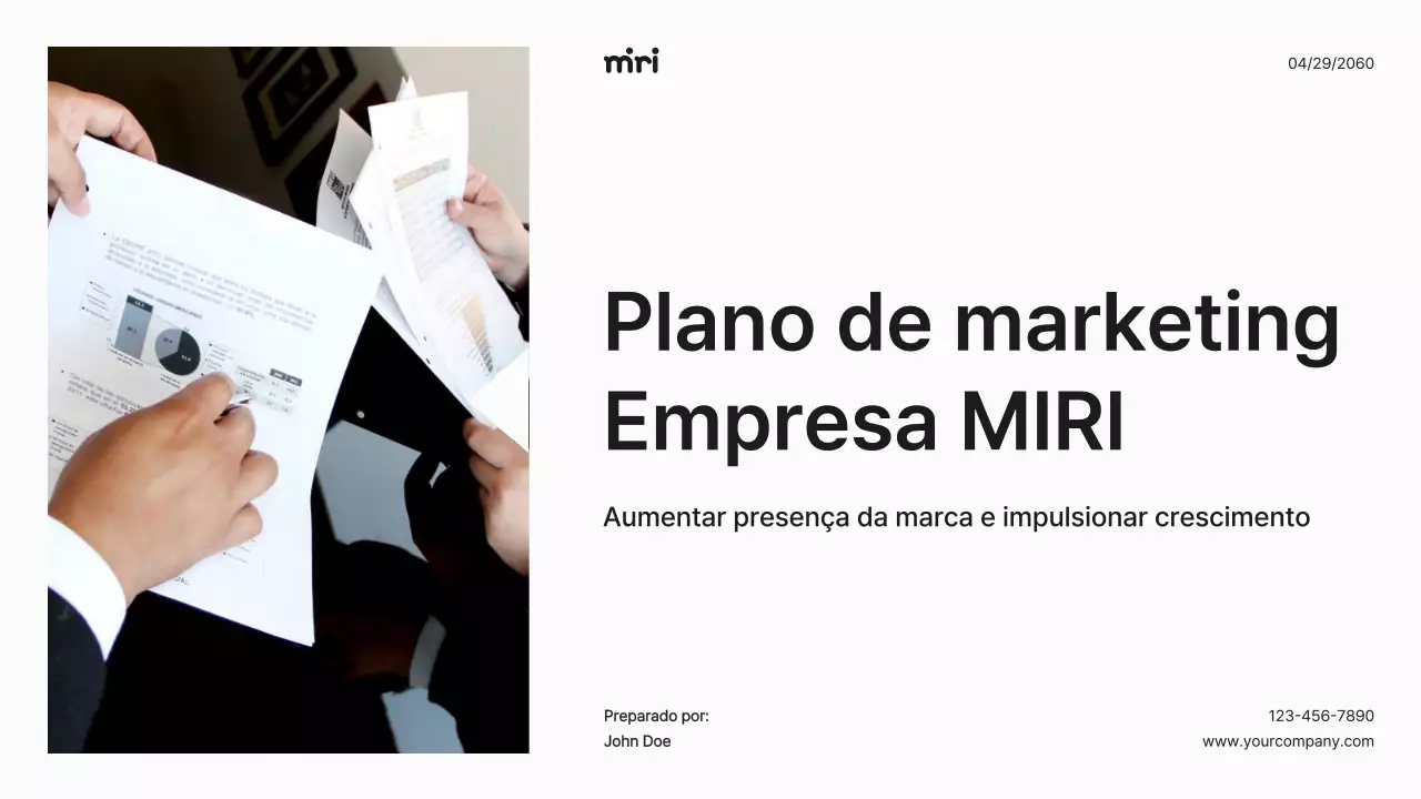 Plano de marketing mínimo branco Estratégia empresarial