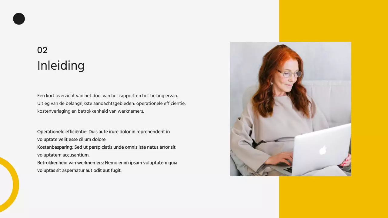 Geel eenvoudig bedrijfsrapport