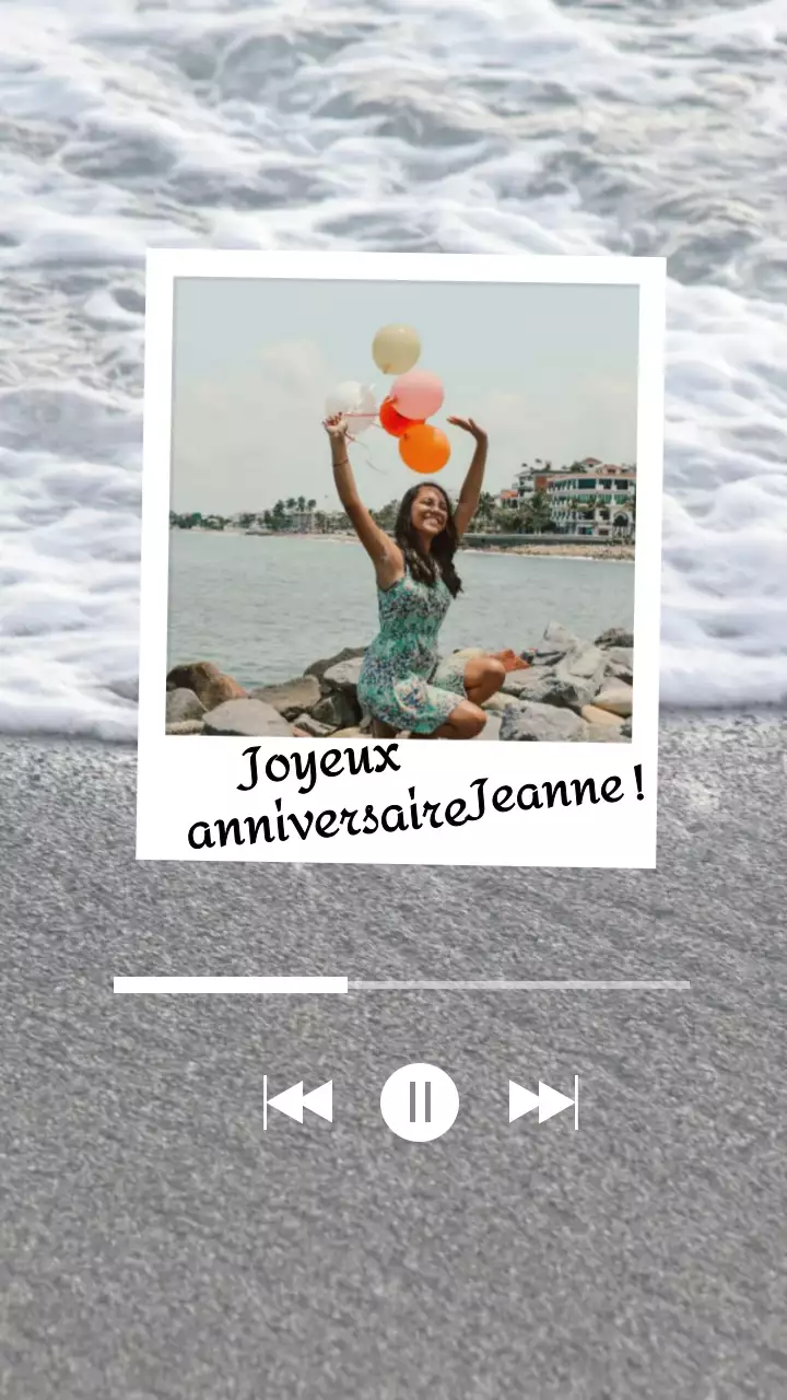 Message d'anniversaire moderne et minimaliste en blanc