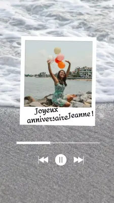 Message d'anniversaire moderne et minimaliste en blanc