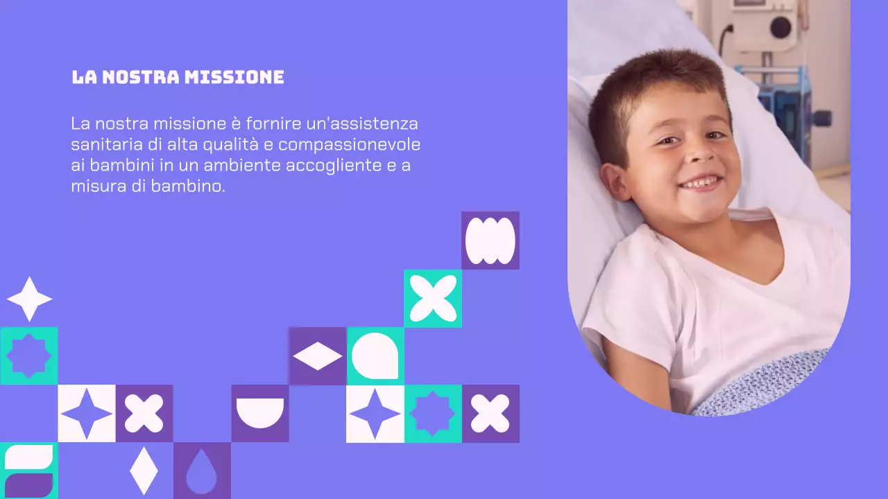 Purple And Green Modern Healthcare Solutions Introduzione aziendale